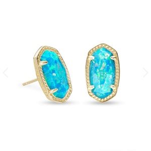 ❤️HP❤️ELLIE GOLD STUD EARRINGS NWT